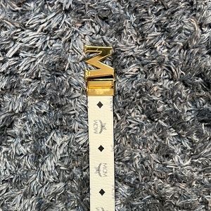 I also have the bag, verification card, and receipt from original purchase